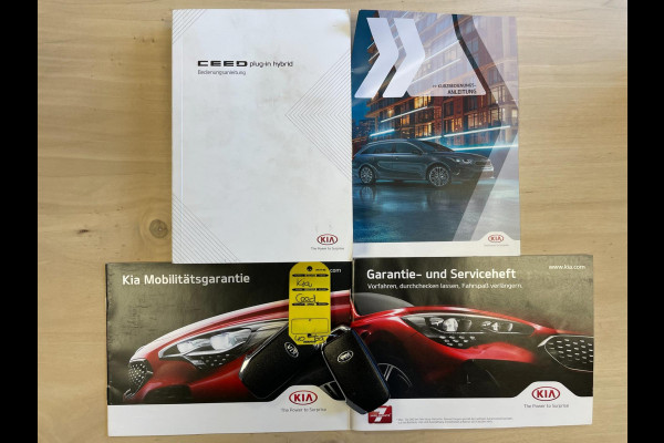 Kia Ceed Sportswagon 1.6 GDi PHEV DynamicPlusLine|1/2 LEDER|MEMORY|ACC|ELEK. INTERIEUR|STOEL-,STUURVERW|CARPLAY|CAMERA|CRUISE