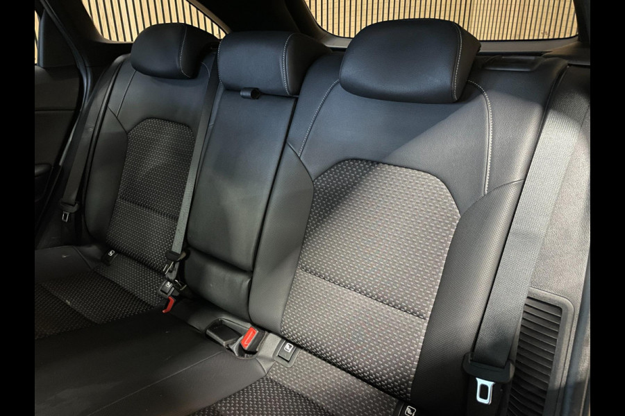 Kia Ceed Sportswagon 1.6 GDi PHEV DynamicPlusLine|1/2 LEDER|MEMORY|ACC|ELEK. INTERIEUR|STOEL-,STUURVERW|CARPLAY|CAMERA|CRUISE