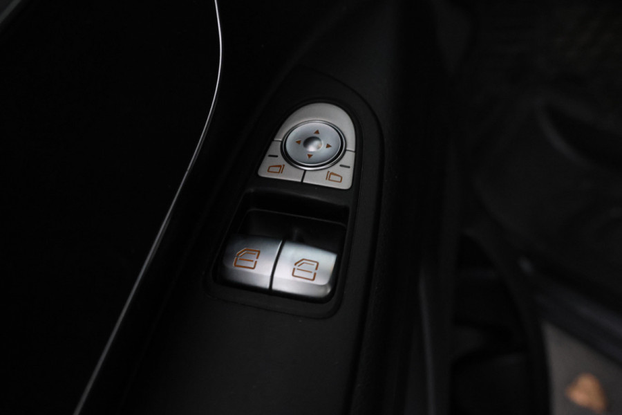 Mercedes-Benz Vito 114 CDI Automaat, Dubbel Cabine, Navigatie