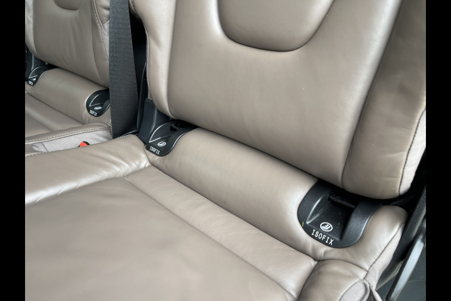 Mercedes-Benz V-Klasse 300d 237pk Extra Lang DC 5 persoons Avantgarde Edition / vaste prijs rijklaar € 49.950 ex btw / lease vanaf € 864 / AMG / burmester / leer / camera / originele Nedelandse bus !