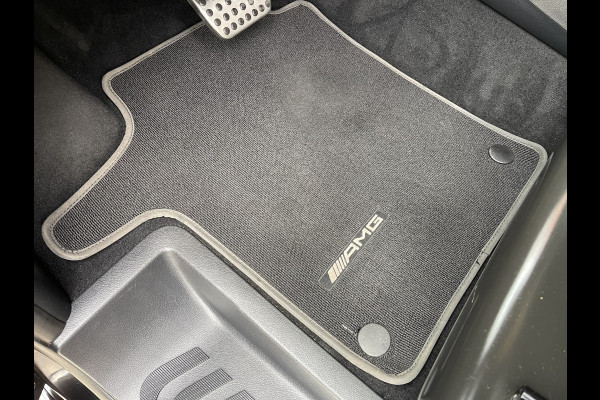 Mercedes-Benz V-Klasse 300d 237pk Extra Lang DC 5 persoons Avantgarde Edition / vaste prijs rijklaar € 49.950 ex btw / lease vanaf € 864 / AMG / burmester / leer / camera / originele Nedelandse bus !