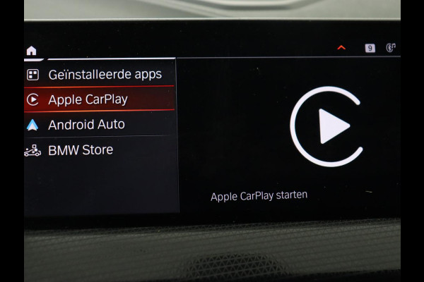 BMW 1-serie 118i M Sport | Panoramadak | Leder | Stoelverwarming | Carplay | Sfeerverlichting | Camera | Live Cockpit | Sportstoelen | Navigatie | Park Assist