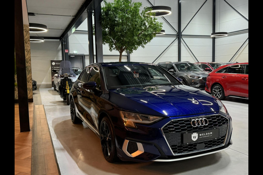 Audi A3 Sportback 35 TFSI S edition Garantie Carplay Camera StoelVW Elek Stoelen Elek Achterklep ACC Naiv Clima Led Dab Rijklaar
