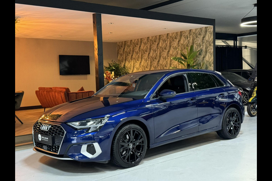 Audi A3 Sportback 35 TFSI S edition Garantie Carplay Camera StoelVW Elek Stoelen Elek Achterklep ACC Naiv Clima Led Dab Rijklaar
