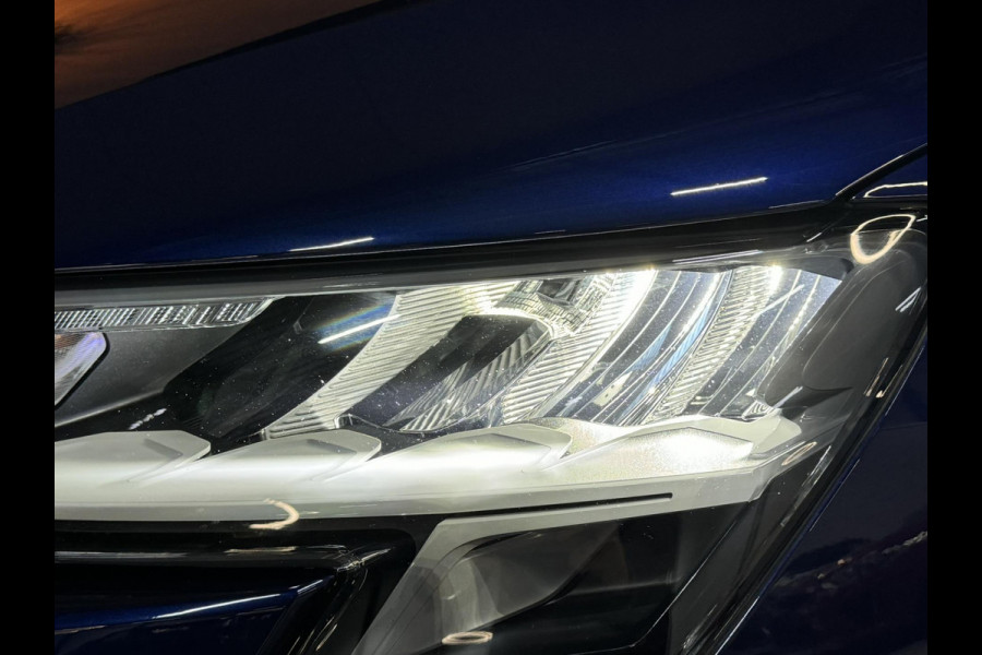 Audi A3 Sportback 35 TFSI S edition Garantie Carplay Camera StoelVW Elek Stoelen Elek Achterklep ACC Naiv Clima Led Dab Rijklaar