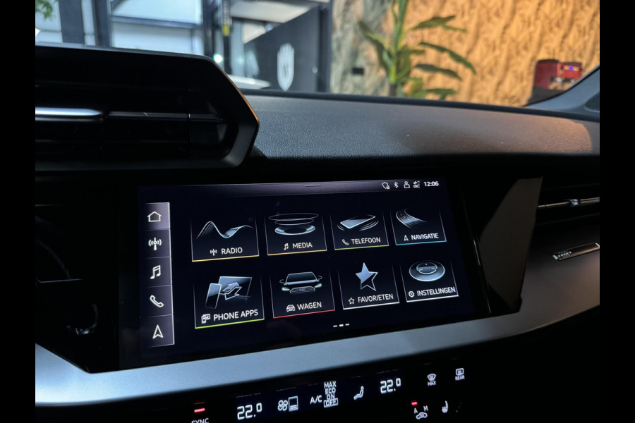 Audi A3 Sportback 35 TFSI S edition Garantie Carplay Camera StoelVW Elek Stoelen Elek Achterklep ACC Naiv Clima Led Dab Rijklaar