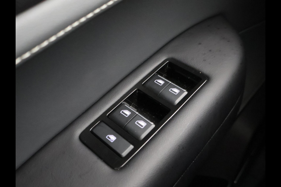 Aiways U5 63kWh PREMIUM + SCHUIFDAK | LEDER | 19 INCH | 360 CAMERA | CARPLAY | ADAPTIVE CRUISE | STOELVERW.