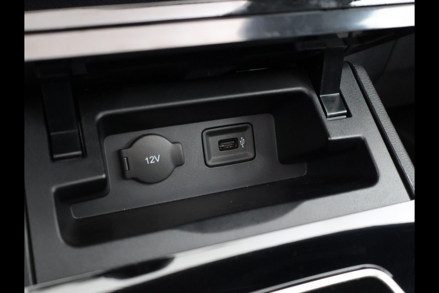 Aiways U5 63kWh PREMIUM + SCHUIFDAK | LEDER | 19 INCH | 360 CAMERA | CARPLAY | ADAPTIVE CRUISE | STOELVERW.