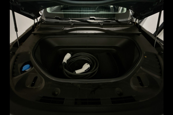 XPeng G9 RWD Long Range 98 kWh Premium Pakket | Trekhaak | Soh Waarde 97,8%!