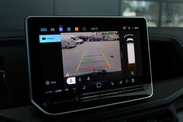 Volkswagen Crafter 35 2.0 TDI L3H3 177pk - Facelift - Navigatie - LED - Geveerde stoel - Virtual cockpit - Camera - Trekhaak - Stoelverwarming - Ri