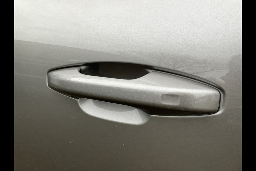 Volvo XC40 1.5 T4 Recharge Inscription Plug-in Navi Clima Cruise Expression