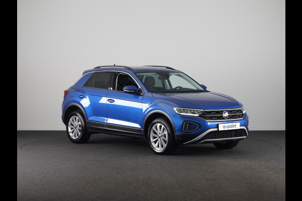Volkswagen T-Roc 1.5 TSI Life Edition |150 pk Automaat (DSG)| Verlengde garantie |Navigatie via App | Parkeersensoren (Park assist) | Achteruitrijcamera | Adaptieve cruise control |