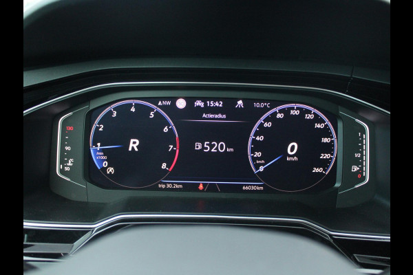 Volkswagen Taigo 1.5 TSI R-Line | PANORAMA DAK | CAMERA |