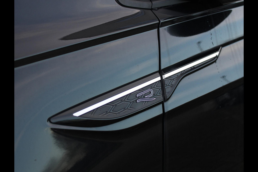 Volkswagen Taigo 1.5 TSI R-Line | PANORAMA DAK | CAMERA |