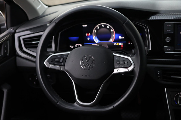 Volkswagen Polo 1.0 TSI / VIRTUAL / CAMERA / CARPLAY / STOELVERW