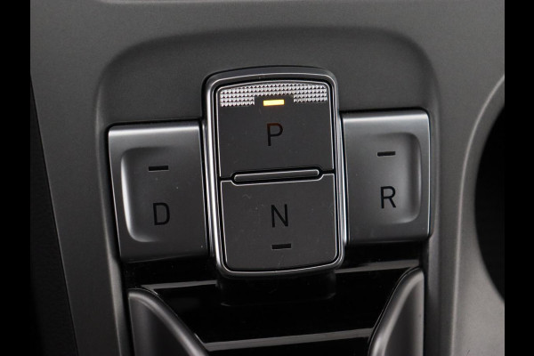 Hyundai Kona EV Comfort 39 kWh | Adaptive cruise | Camera | Carplay | Climate control | Digital Cockpit | Full LED