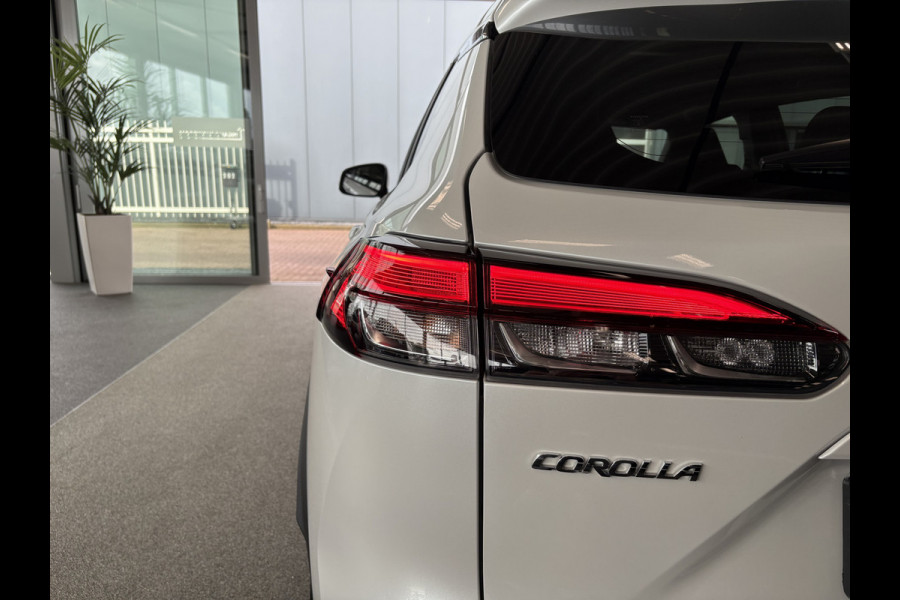 Toyota Corolla Cross 1.8 Hybrid 140 Style Plus KEYLESS/CAMERA/NAVI/DODEHOEK/WINTERPACK