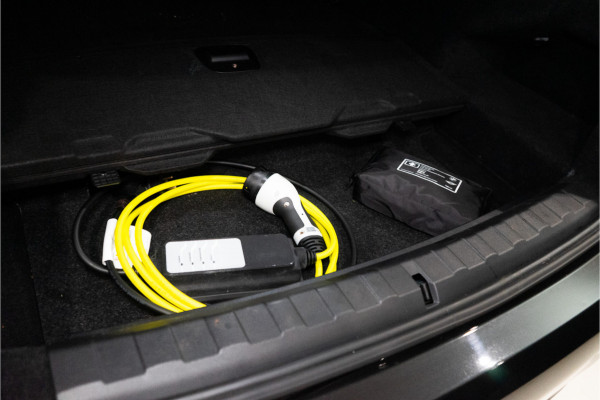 BMW 3-serie 320e M-Sport 204PK | Laser | Stoel&Stuurverw. | Carplay | Sfeer | 12 MND Garantie