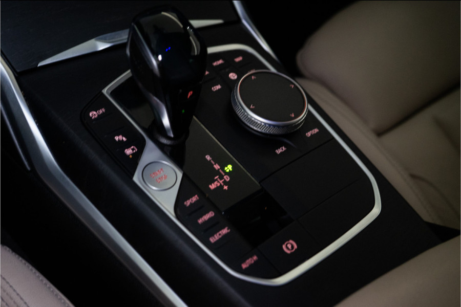 BMW 3-serie 320e M-Sport 204PK | Laser | Stoel&Stuurverw. | Carplay | Sfeer | 12 MND Garantie