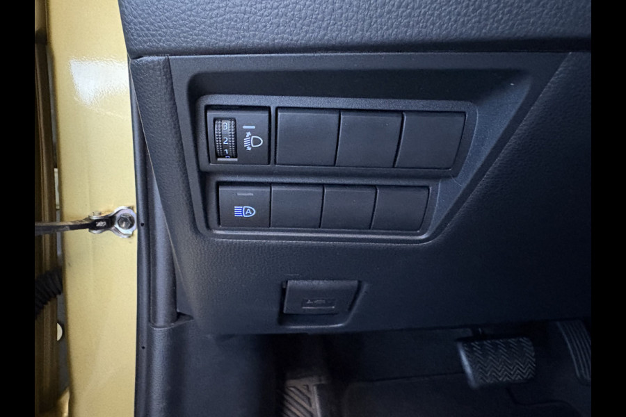 Toyota Yaris Cross 1.5 Hybrid Dynamic TREKHAAK/KEYLESS/CAMERA/NAVI/CARPLAY/17INCH