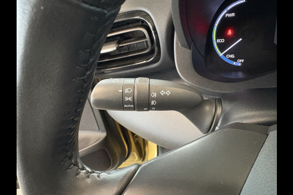 Toyota Yaris Cross 1.5 Hybrid Dynamic TREKHAAK/KEYLESS/CAMERA/NAVI/CARPLAY/17INCH