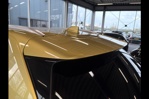 Toyota Yaris Cross 1.5 Hybrid Dynamic TREKHAAK/KEYLESS/CAMERA/NAVI/CARPLAY/17INCH