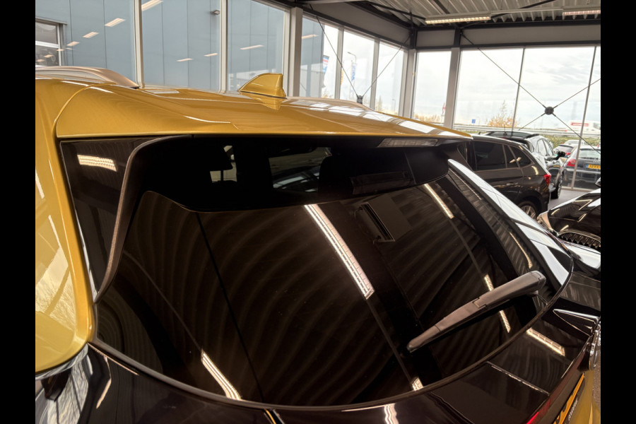 Toyota Yaris Cross 1.5 Hybrid Dynamic TREKHAAK/KEYLESS/CAMERA/NAVI/CARPLAY/17INCH