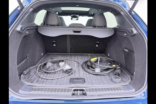 Lynk & Co 01 1.5 VAN: €30.900,- VOOR: €27.877,- UW EINDEJAARSVOORDEEL: €3.023,- | PANO | NAVIGATIE |