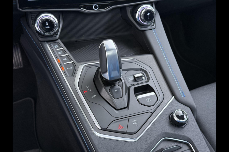 Lynk & Co 01 1.5 VAN: €30.900,- VOOR: €27.877,- UW EINDEJAARSVOORDEEL: €3.023,- | PANO | NAVIGATIE |