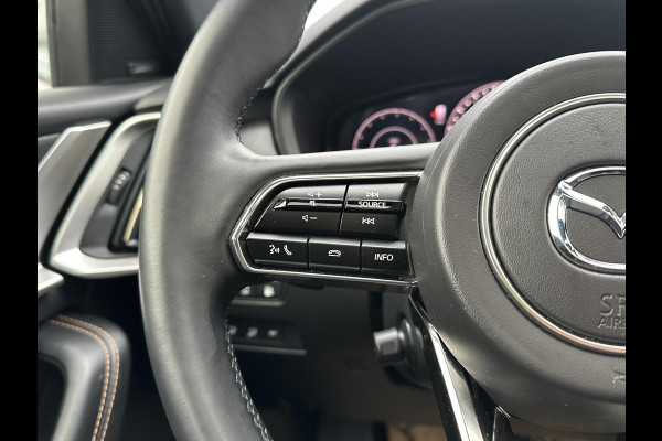 Mazda CX-80 2.5 e-SkyActiv PHEV Homura Plus 6p. 7 PERSOONS| ELEK. ACHTERKLEP | PANO| HEAD-UP | DODE HOEK| ADAPTIVE. CRUISE | ACHTERBANK VERWARMD |BOSE | SUPER COMPLEET!