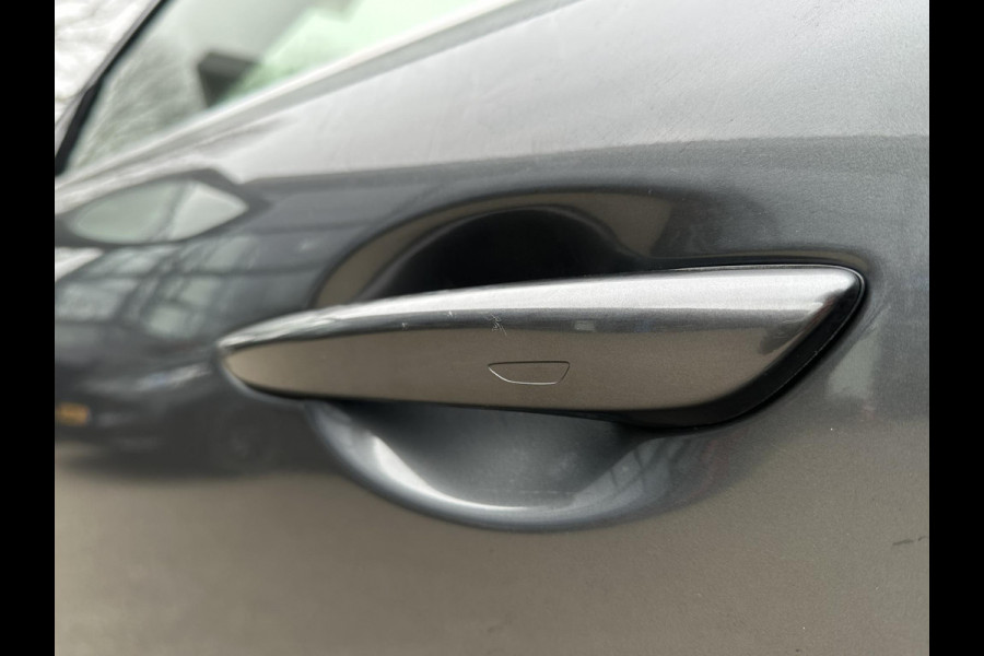 Mazda CX-80 2.5 e-SkyActiv PHEV Homura Plus 6p. 7 PERSOONS| ELEK. ACHTERKLEP | PANO| HEAD-UP | DODE HOEK| ADAPTIVE. CRUISE | ACHTERBANK VERWARMD |BOSE | SUPER COMPLEET!