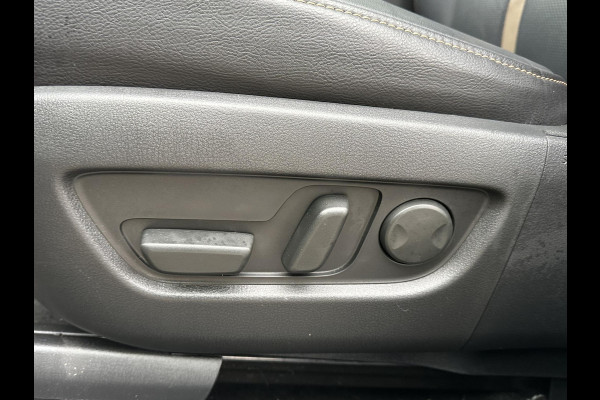 Mazda CX-80 2.5 e-SkyActiv PHEV Homura Plus 6p. 7 PERSOONS| ELEK. ACHTERKLEP | PANO| HEAD-UP | DODE HOEK| ADAPTIVE. CRUISE | ACHTERBANK VERWARMD |BOSE | SUPER COMPLEET!