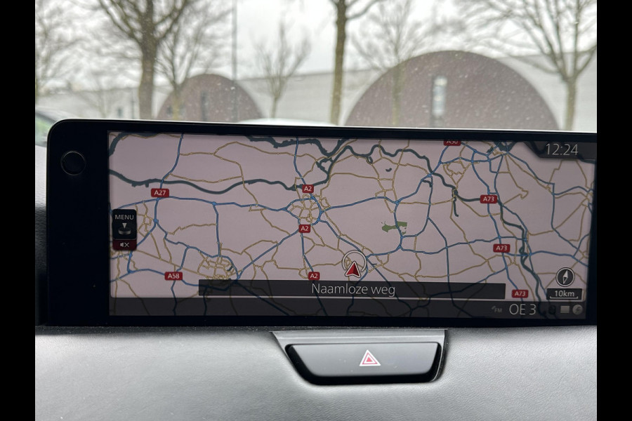 Mazda CX-80 2.5 e-SkyActiv PHEV Homura Plus 6p. 7 PERSOONS| ELEK. ACHTERKLEP | PANO| HEAD-UP | DODE HOEK| ADAPTIVE. CRUISE | ACHTERBANK VERWARMD |BOSE | SUPER COMPLEET!