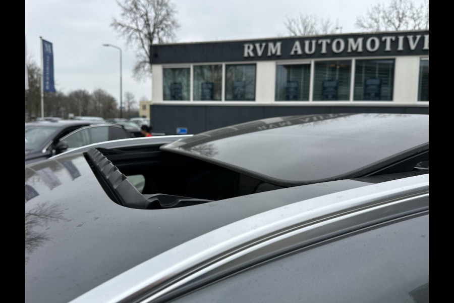 Mazda CX-80 2.5 e-SkyActiv PHEV Homura Plus 6p. 7 PERSOONS| ELEK. ACHTERKLEP | PANO| HEAD-UP | DODE HOEK| ADAPTIVE. CRUISE | ACHTERBANK VERWARMD |BOSE | SUPER COMPLEET!