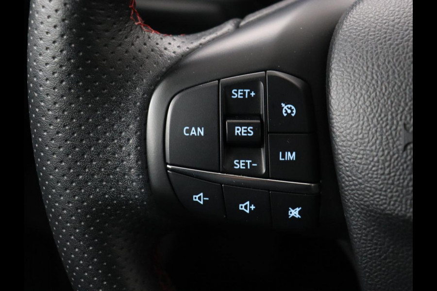 Ford Focus 1.0 EcoBoost Hybrid ST Line | Stoel & stuurverwarming | Camera | Navigatie | Carplay | Climate control | Parkeerhulp