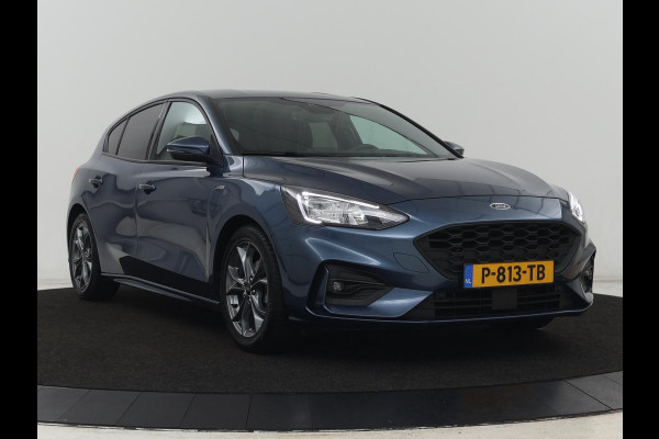 Ford Focus 1.0 EcoBoost Hybrid ST Line | Stoel & stuurverwarming | Camera | Navigatie | Carplay | Climate control | Parkeerhulp