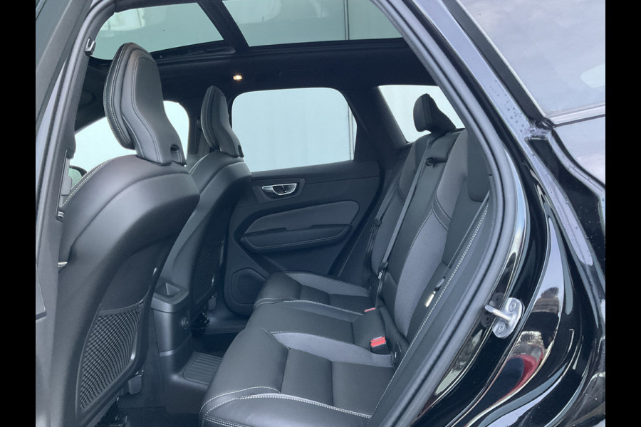 Volvo XC60 2.0 T8 456PK Plug-in hybrid AWD Ultra Black Edition Orig.NL Pano HUD Memory Carplay Trekhaak Harman/Kardon