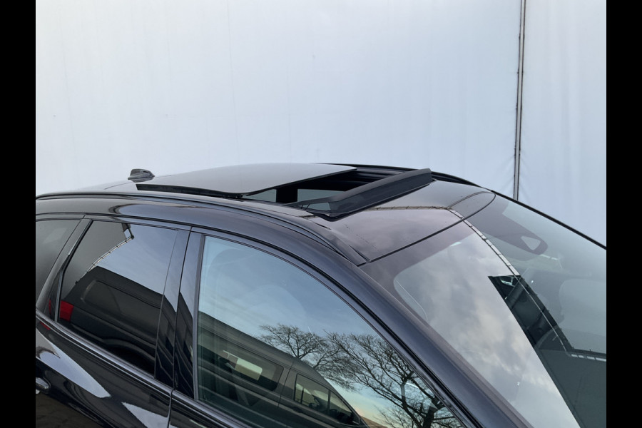 Volvo XC60 2.0 T8 456PK Plug-in hybrid AWD Ultra Black Edition Orig.NL Pano HUD Memory Carplay Trekhaak Harman/Kardon