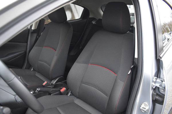 Mazda 2 1.5 Skyactiv-G Sportive / Carplay / Cruise / Camera / Stoelverwarming