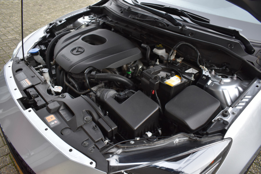 Mazda 2 1.5 Skyactiv-G Sportive / Carplay / Cruise / Camera / Stoelverwarming