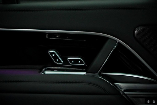 Land Rover Range Rover 3.0 P550e Autobiography PHEV / Massage / Towing Pack