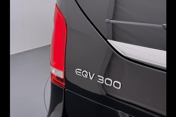 Mercedes-Benz Eqv 300 L3 Business Solution Limited 90 kWh Excl btw | 7 persoons | Volledige lederbekleding | Elektrische kofferbak | 360 camera | Dodehoek-assistent | Rijklaar geleverd met 12 maanden BOVAG-garantie