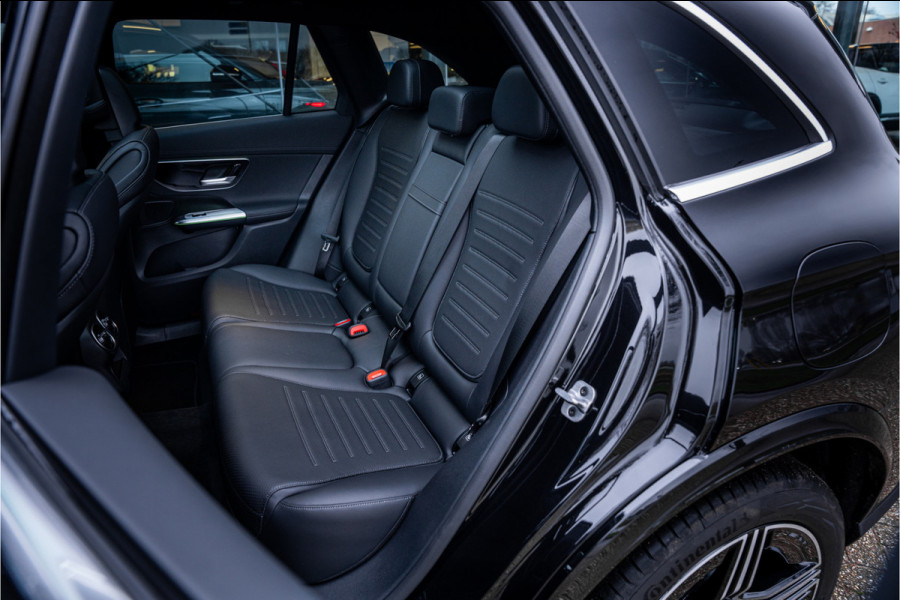 Mercedes-Benz GLC 400e 4MATIC Sport Edition AMG ** Panodak ** Trekhaak ** NL auto!! NP 80K ** Rijbereik tot 130km (WLTP)