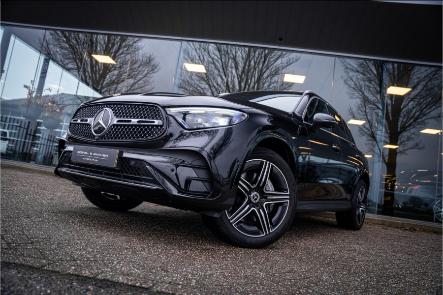 Mercedes-Benz GLC 400e 4MATIC Sport Edition AMG ** Panodak ** Trekhaak ** NL auto!! NP 80K ** Rijbereik tot 130km (WLTP)