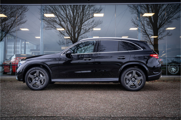 Mercedes-Benz GLC 400e 4MATIC Sport Edition AMG ** Panodak ** Trekhaak ** NL auto!! NP 80K ** Rijbereik tot 130km (WLTP)