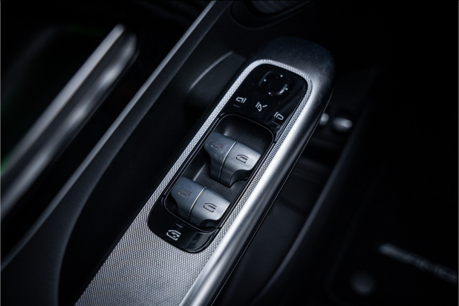 Mercedes-Benz GLC 400e 4MATIC Sport Edition AMG ** Panodak ** Trekhaak ** NL auto!! NP 80K ** Rijbereik tot 130km (WLTP)