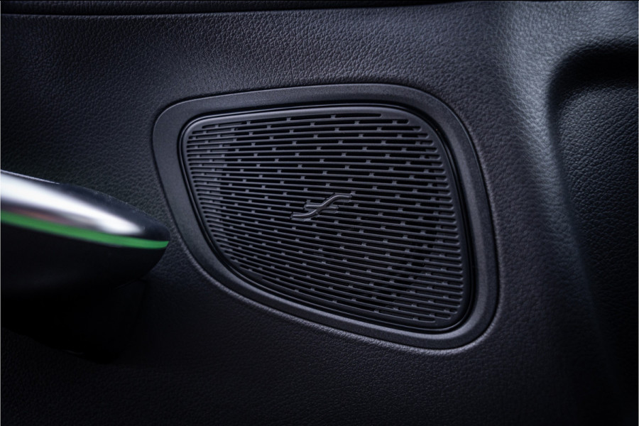 Mercedes-Benz GLC 400e 4MATIC Sport Edition AMG ** Panodak ** Trekhaak ** NL auto!! NP 80K ** Rijbereik tot 130km (WLTP)