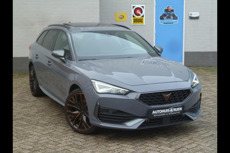 CUPRA Leon Sportstourer 1.4 e-Hybrid VZ Performance 245PK|Panodak|Stoel/Stuurverwarming|Adaptive-Cruise|Keyless-Entry|Camera