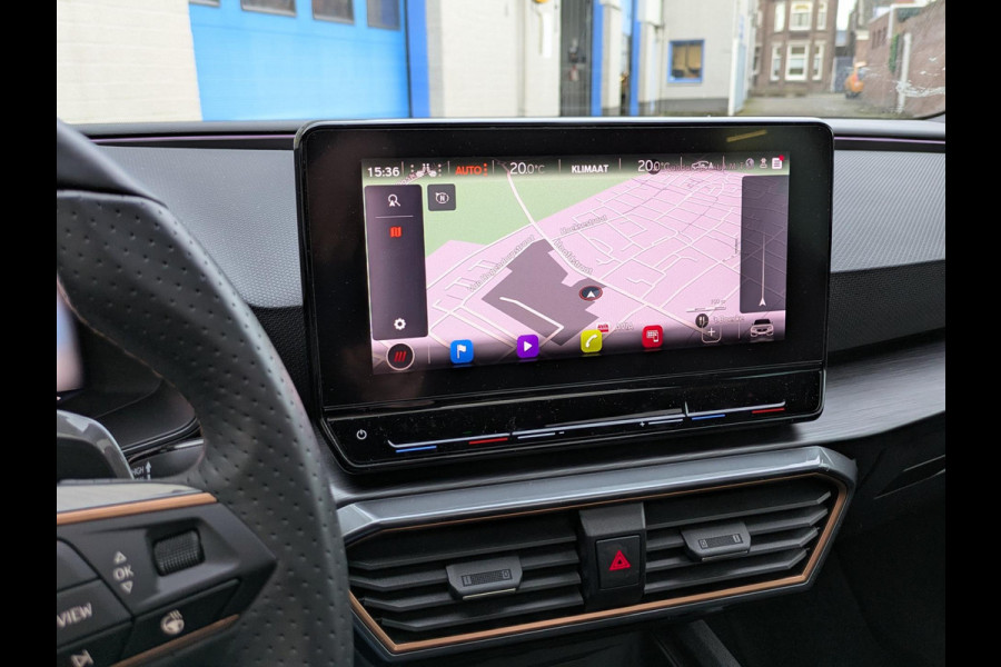 CUPRA Leon Sportstourer 1.4 e-Hybrid VZ Performance 245PK|Panodak|Stoel/Stuurverwarming|Adaptive-Cruise|Keyless-Entry|Camera