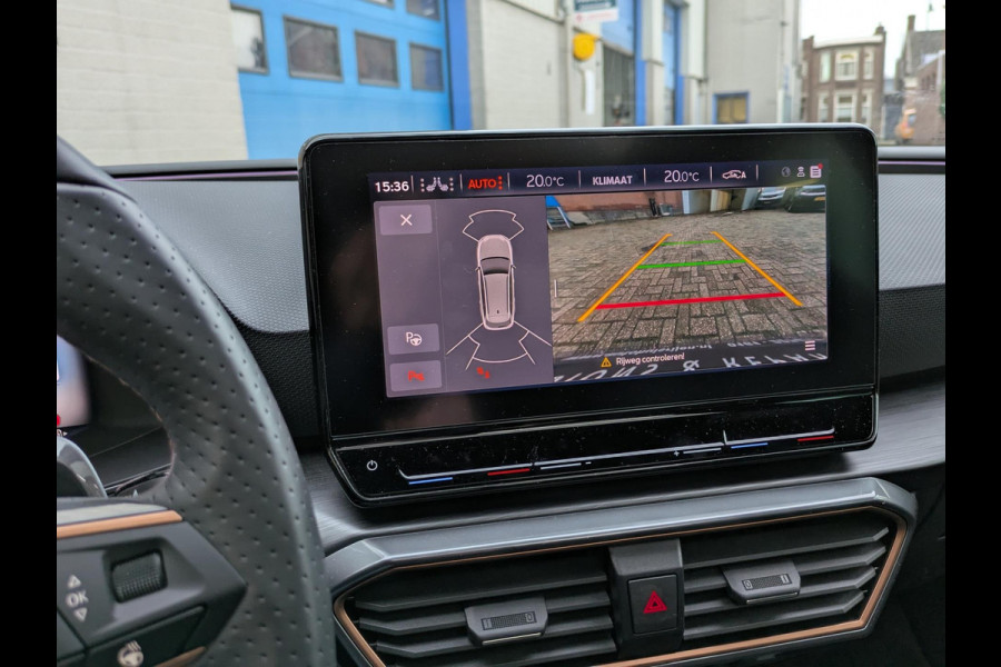 CUPRA Leon Sportstourer 1.4 e-Hybrid VZ Performance 245PK|Panodak|Stoel/Stuurverwarming|Adaptive-Cruise|Keyless-Entry|Camera